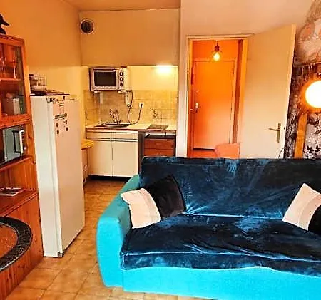 Hotel Lovely With Balcony - Near The Saint-Raphaël